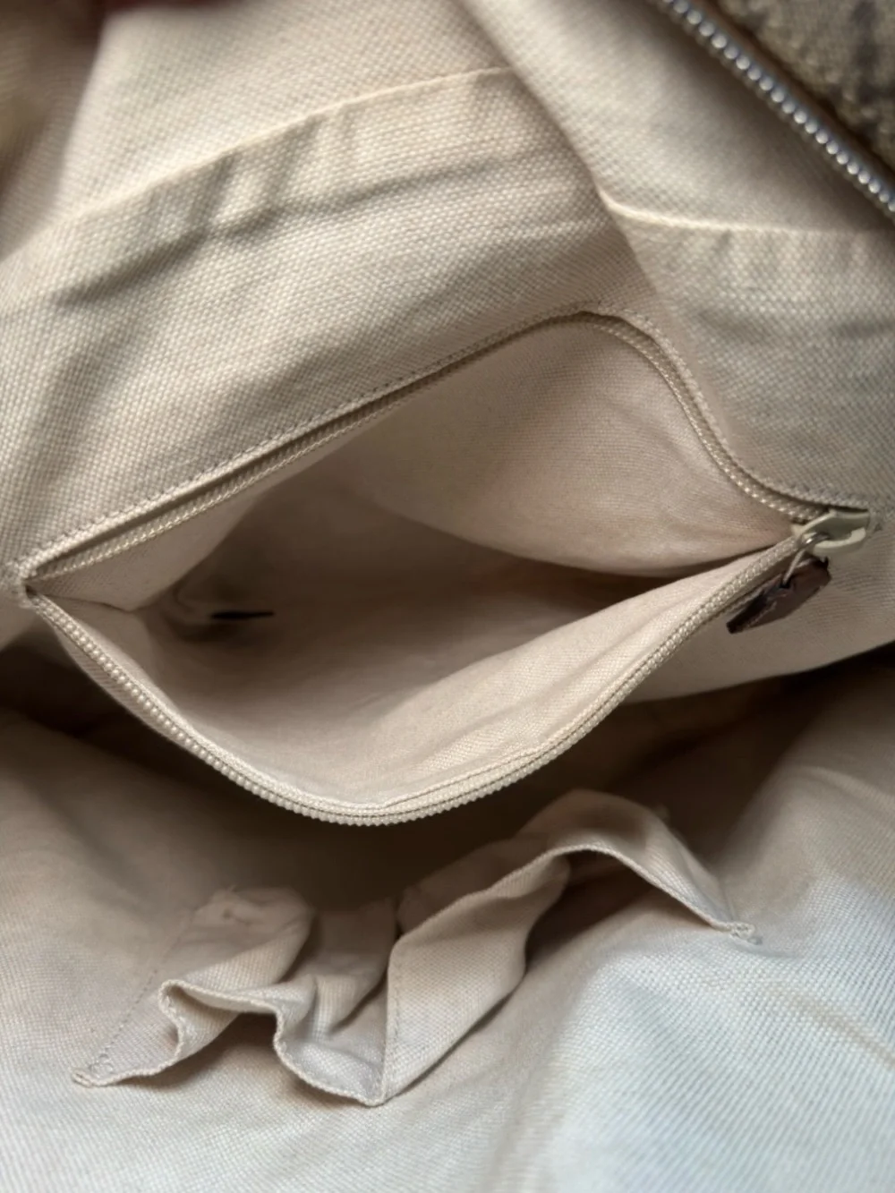 GUCCI Diamante Coated Canvas Messenger Bag - Picture 7 of 16